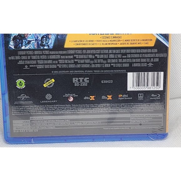 Titanes Del Pacifico La Insurreccion Blu-Ray + Digital Code DVD Movie - Picture 3 of 13